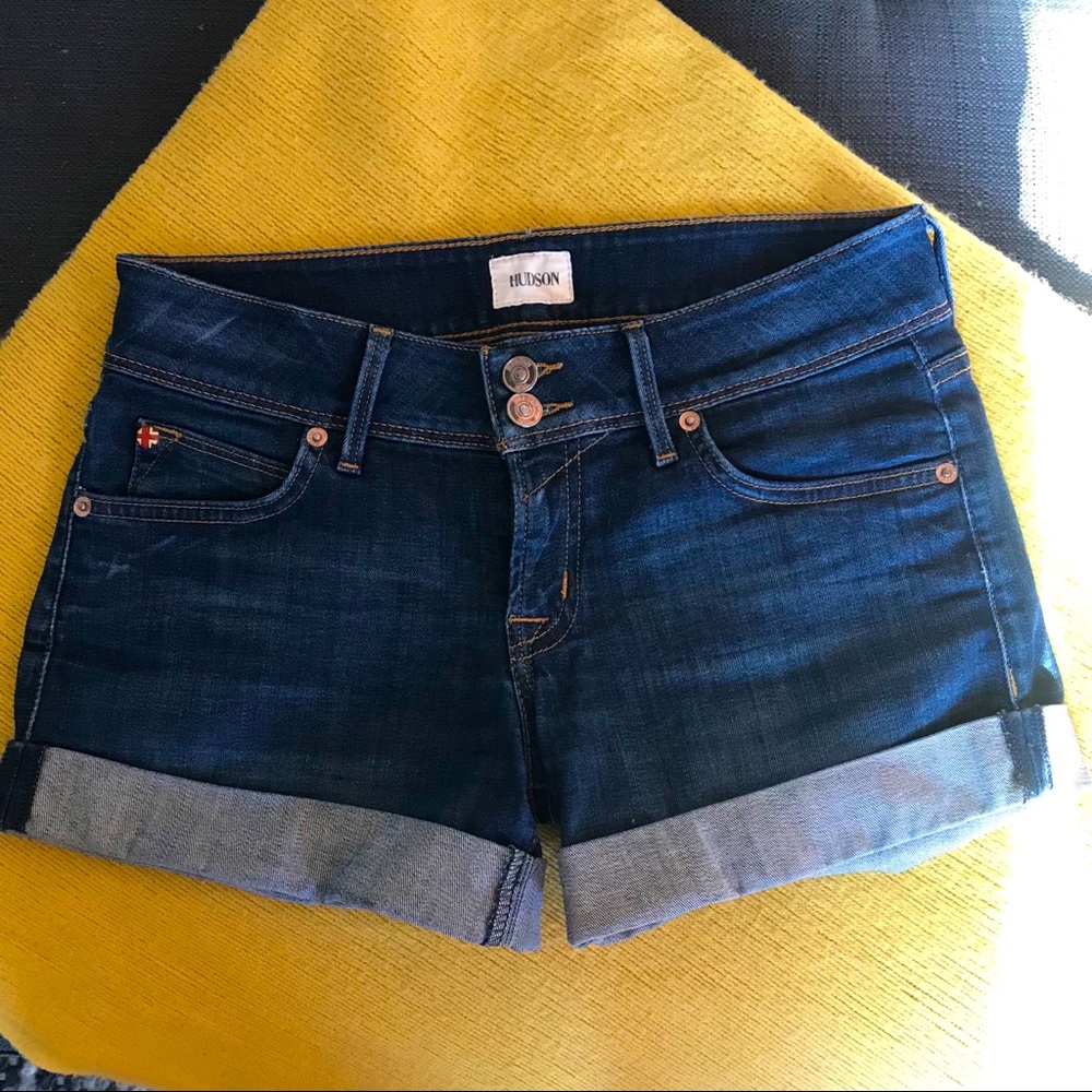 Hudson Croxley mid thigh short- dark denim